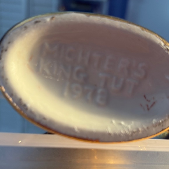 Gold Pharaoh Head Home Accent - Picture 6 of 7